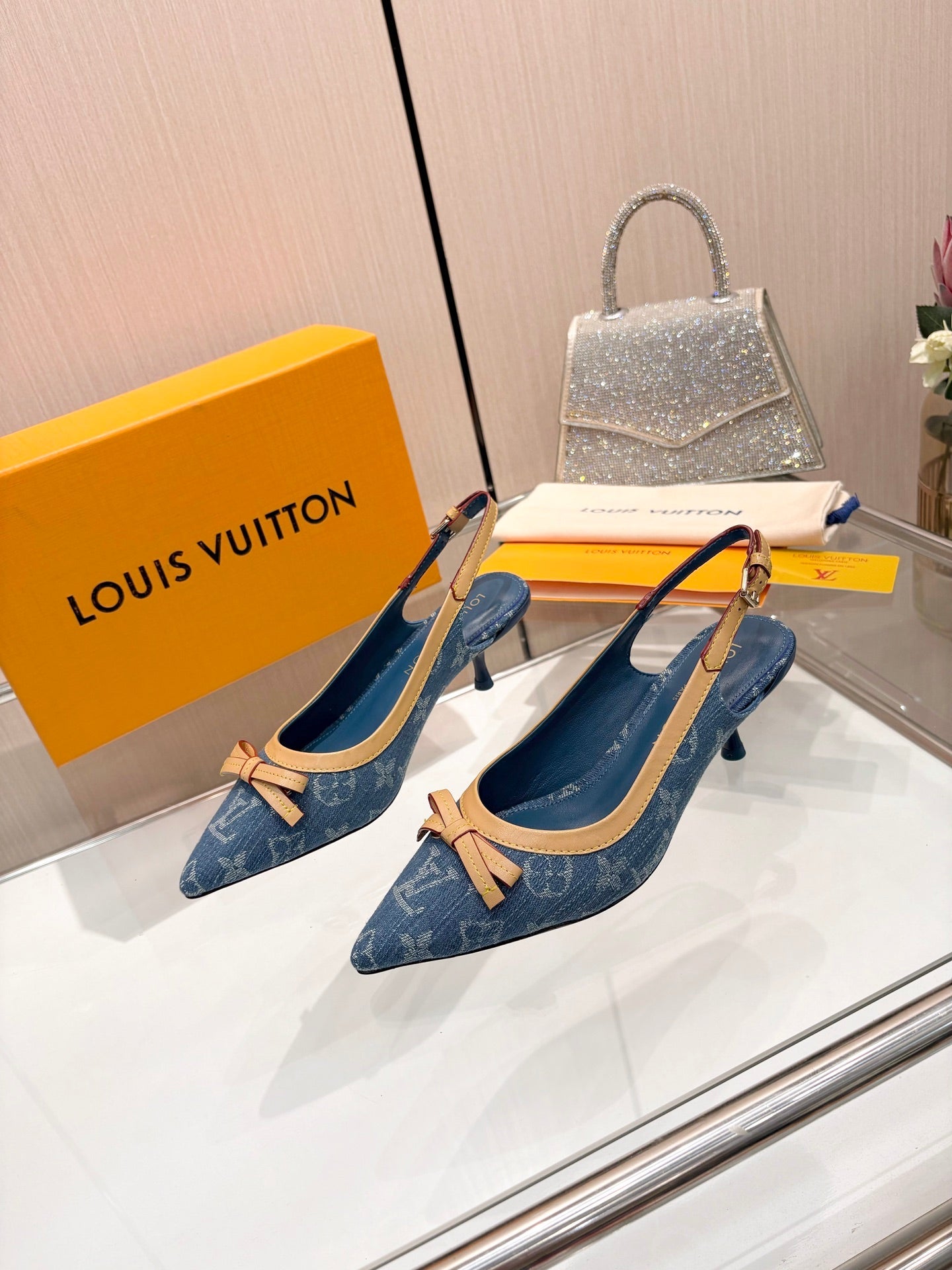 LV 26S BOW-DETAIL SLINGBACK PUMPS 55 MM IN BLUE DENIM