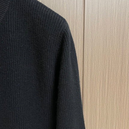 LORO PIANA 26S CREW-NECK KNIT CARDIGAN 907