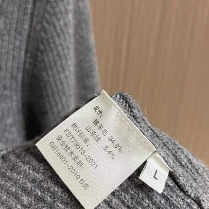 LORO PIANA 26S CREW-NECK KNIT CARDIGAN 906