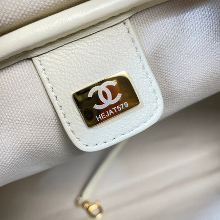 CHANEL 26S TOP HANDLE BAG MEDIUM 35 IN LIGHT BROWN QUILTED SUEDE AND CALFSKIN GOLD HARDWARE