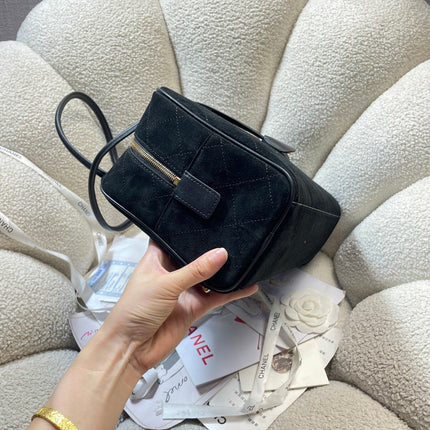CHANEL 26S TOP HANDLE BAG MEDIUM 35 IN BLACK QUILTED SUEDE AND CALFSKIN GOLD HARDWARE