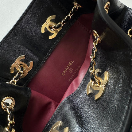 CHANEL 26S MINI BUCKET BAG 18 IN BLACK PATENT QUILTED CALFSKIN GOLD HARDWARE