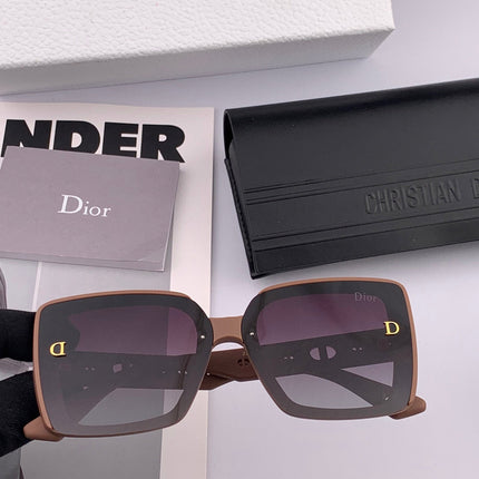 MONTAIGNE SUNGLASS CD1228 IN ACETATE EMBOSSED LOGO