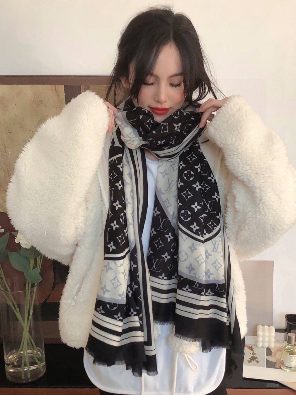 LV SCARF 200 CM IN CASHMERE 732078
