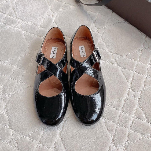 ALAIA CRISS CROSS BALLET FLAT IN BLACK LAMBSKIN WITH SILVER HARDWARE