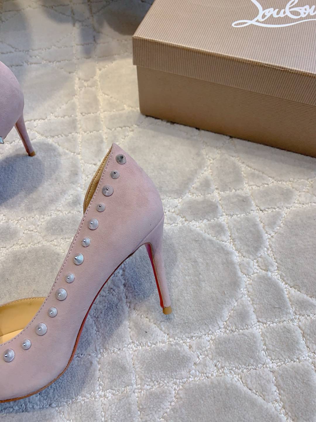 IRIZA PUMPS 85MM IN LIGHT PURPLE SUEDE SILVER SPIKES