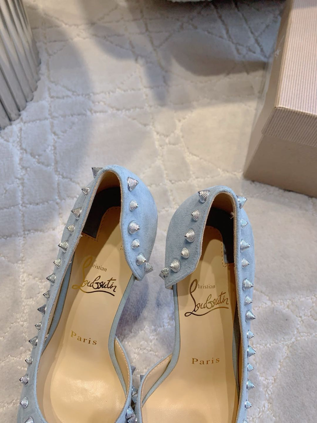 IRIZA PUMPS 85MM IN LIGHT BLUE SUEDE SILVER SPIKES