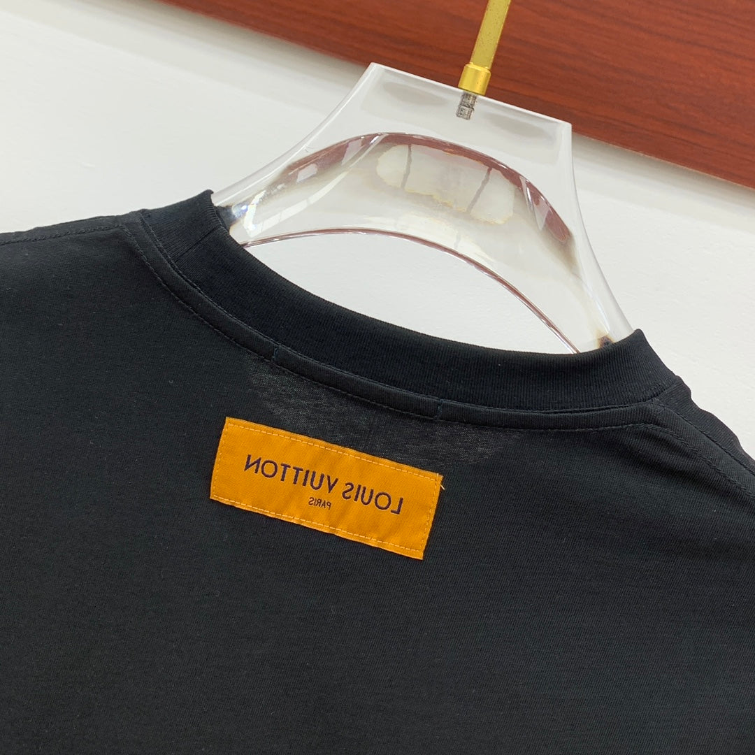LV T-SHIRT IN BLACK COTTON STYLIZED LOGO 238873