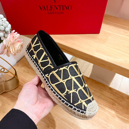 VALENTINO 26S SLIP ON SHOES IN BLACK AND YELLOW RAFFIA