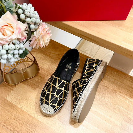 VALENTINO 26S SLIP ON SHOES IN BLACK AND YELLOW RAFFIA