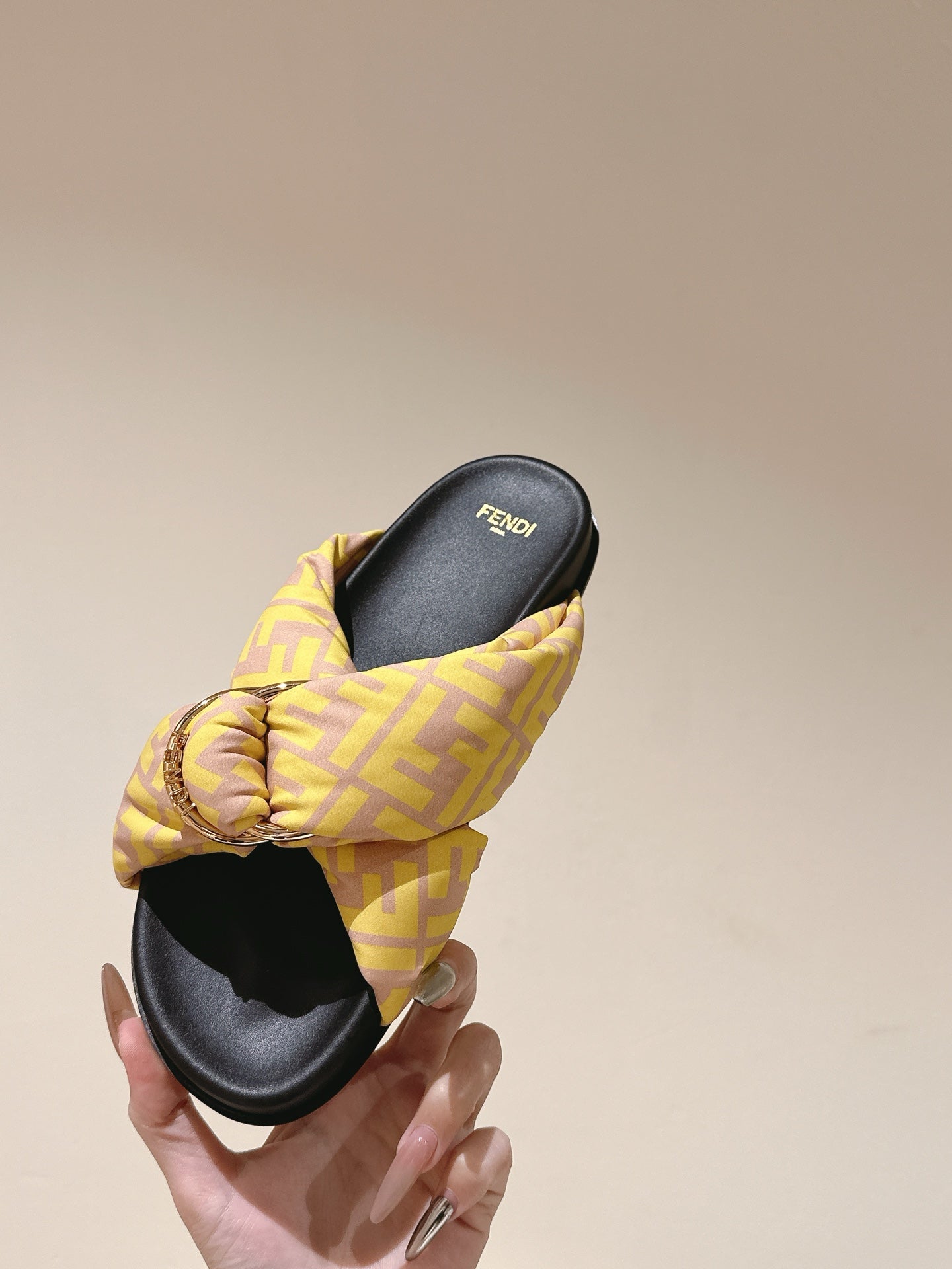 FENDI 26S WIDE CROSS-STRAP SANDALS IN YELLOW FABRIC