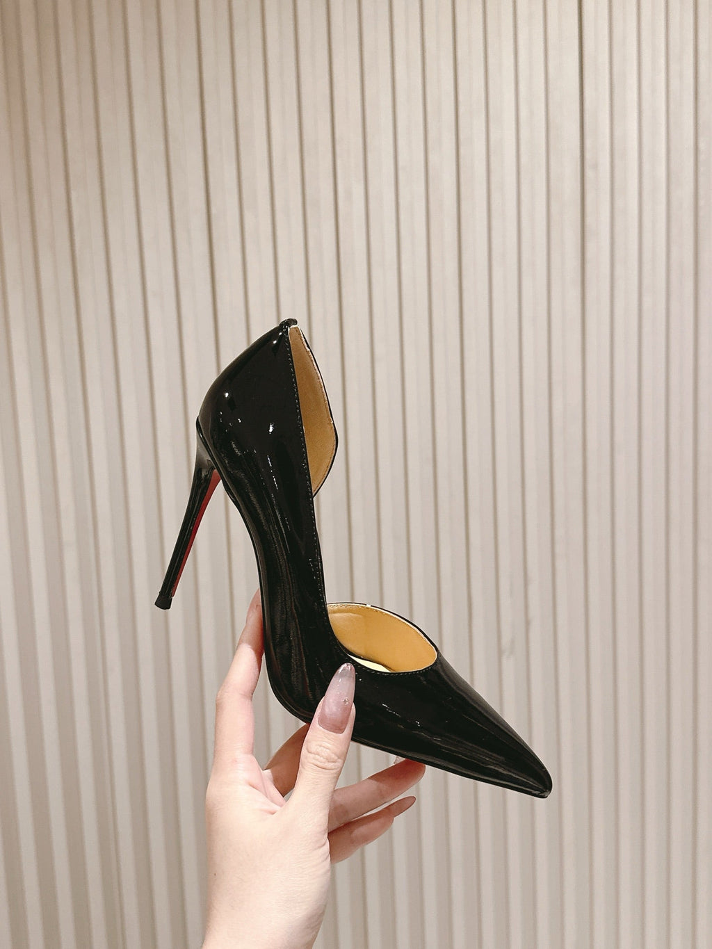 IRIZA PUMPS 95MM IN BLACK PATENT CALFSKIN