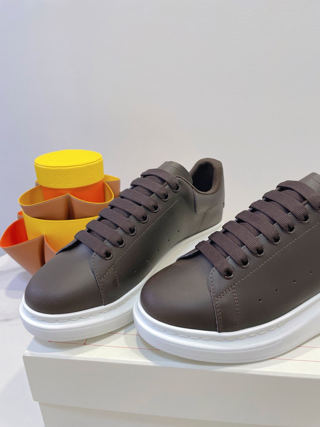 OVERSIZED SNEAKERS IN DARK BROWN SMOOTH CALFSKIN