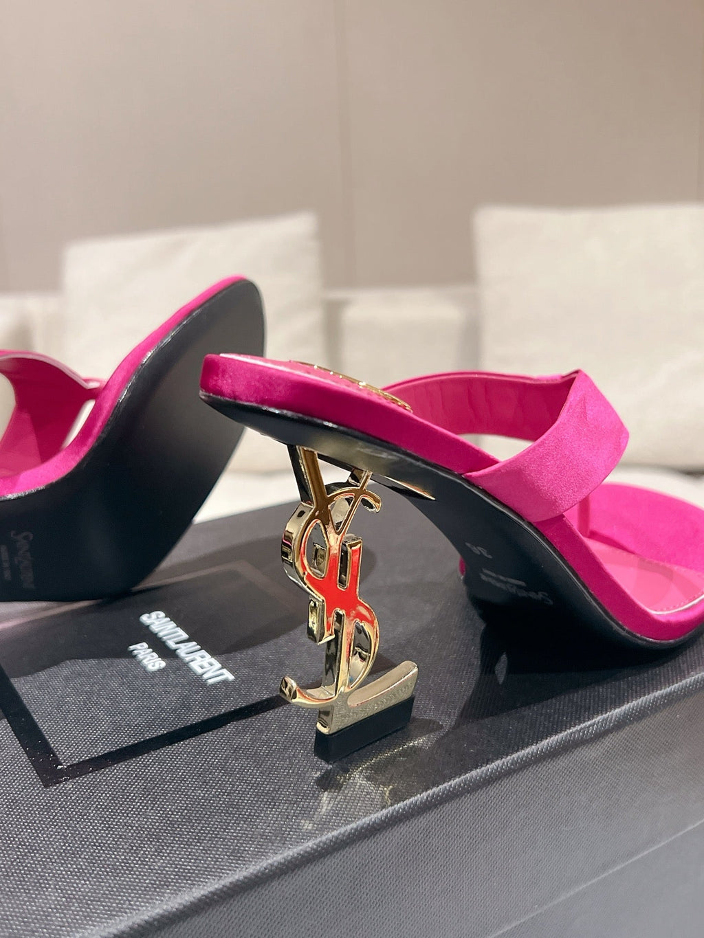 YSL 26S HEELED THONG SANDALS 85 MM IN DARK PINK SATIN