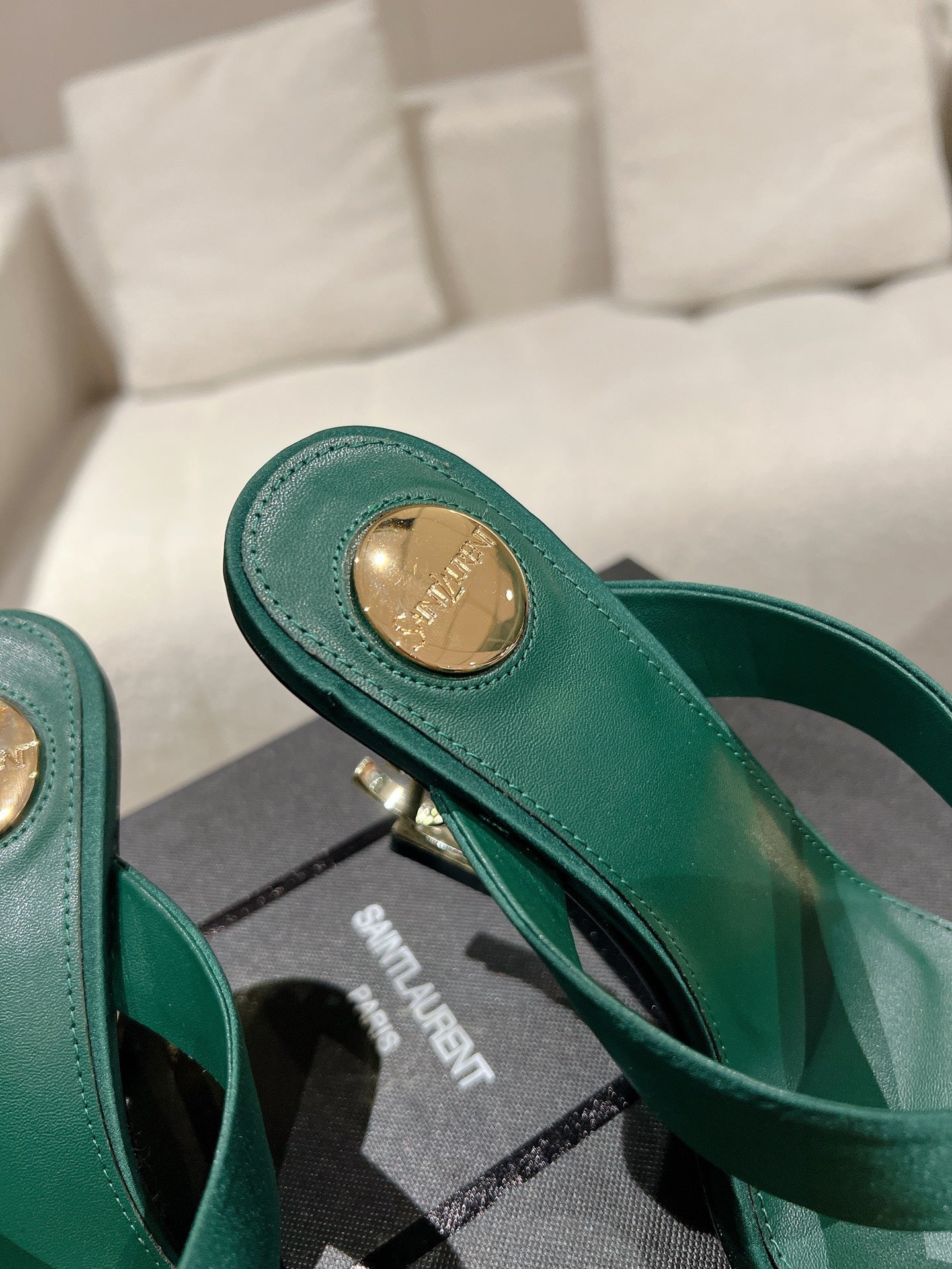 YSL 26S HEELED THONG SANDALS 85 MM IN DARK GREEN SATIN