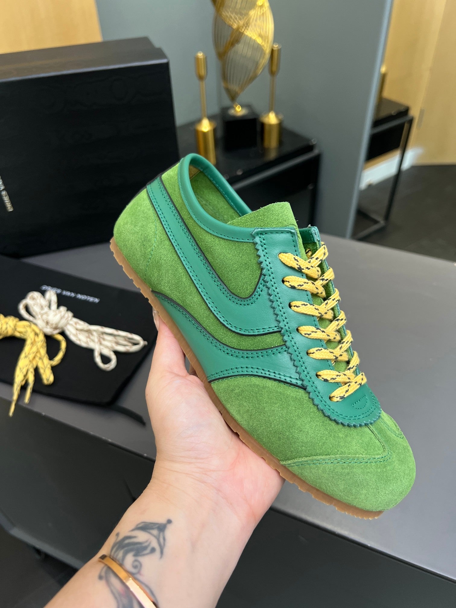 DRIES VAN NOTEN SNEAKER IN GREEN SUEDE