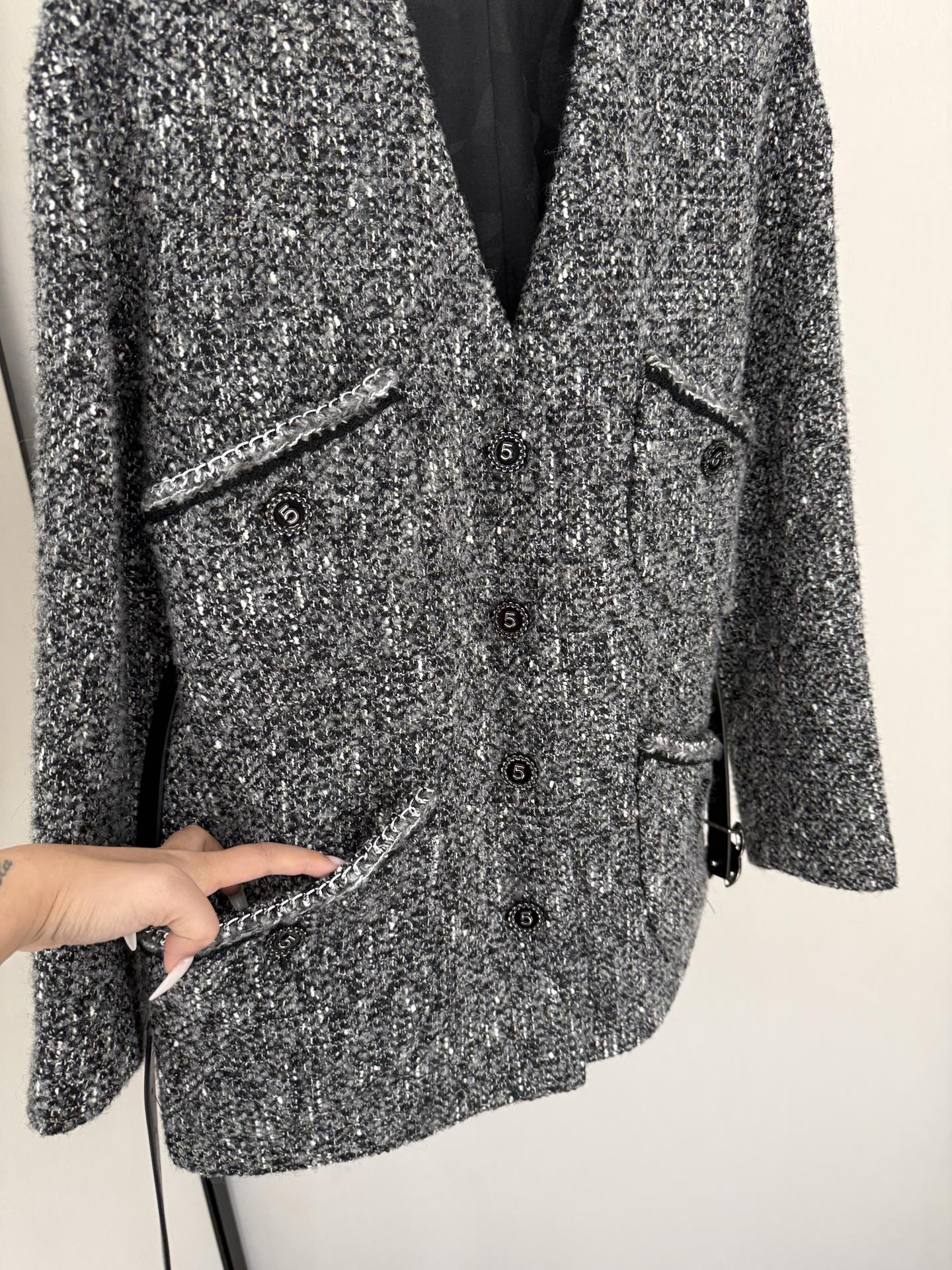 CHANEL 25S COAT 423
