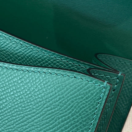 HM 25S CONSTANCE 19 CM IN DARK GREEN EPSOM WITH GOLD HARDWARE