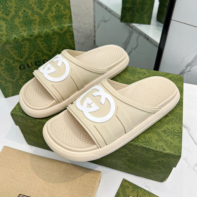 PLATFORM SLIPPERS IN SAND BROWN IMPORTED TPU