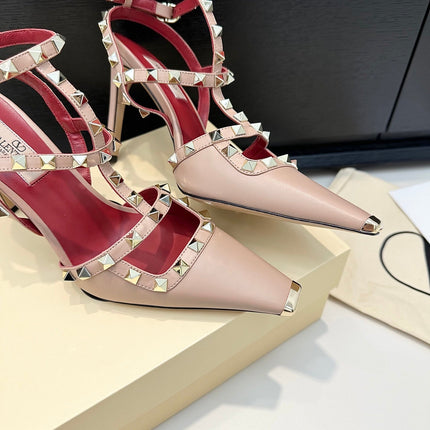 VALENTINO 26S ROCKSTUD SLINGBACK PUMPS 100 MM IN BEIGE CALFSKIN