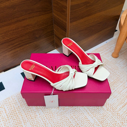 VALENTINO 26S BLOCK-HEEL SANDALS 65 MM IN CREAM WHITE CALFSKIN