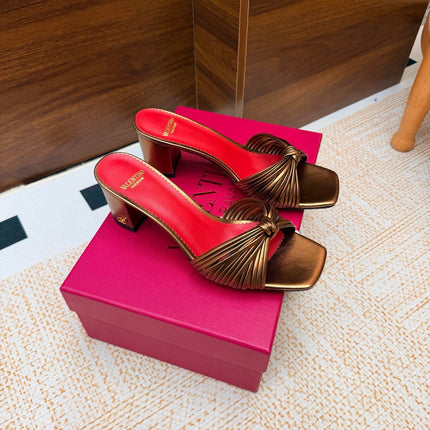 VALENTINO 26S BLOCK-HEEL SANDALS 65 MM IN METALLIC BRONZE CALFSKIN