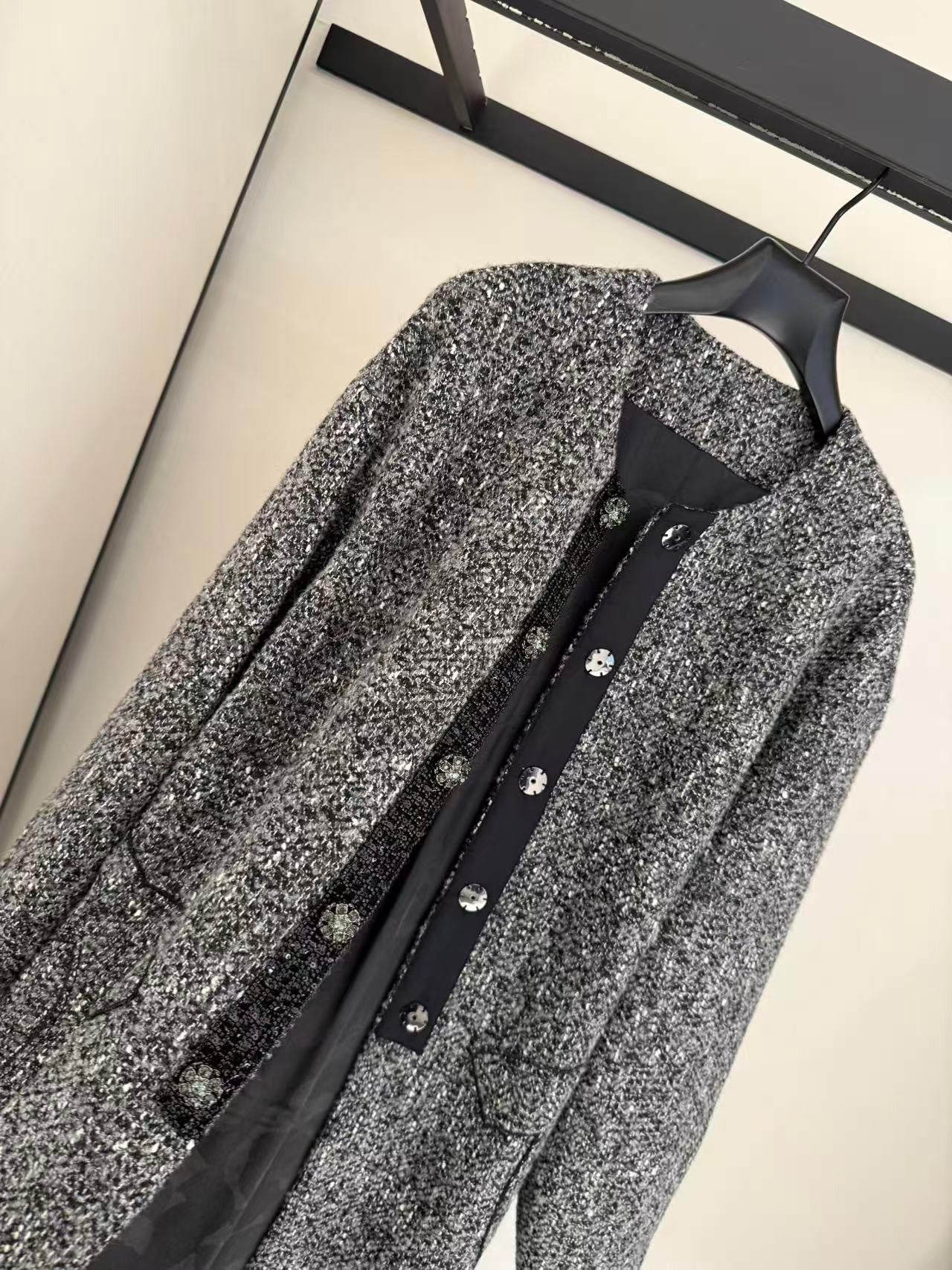 CHANEL 25S LONG TWEED COAT 422