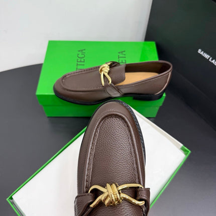 BOTTEGA VENETA 26S LOAFERS IN BROWN GRAINED CALFSKIN WITH GOLD HARDWARE
