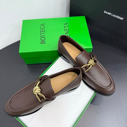 BOTTEGA VENETA 26S LOAFERS IN BROWN GRAINED CALFSKIN WITH GOLD HARDWARE