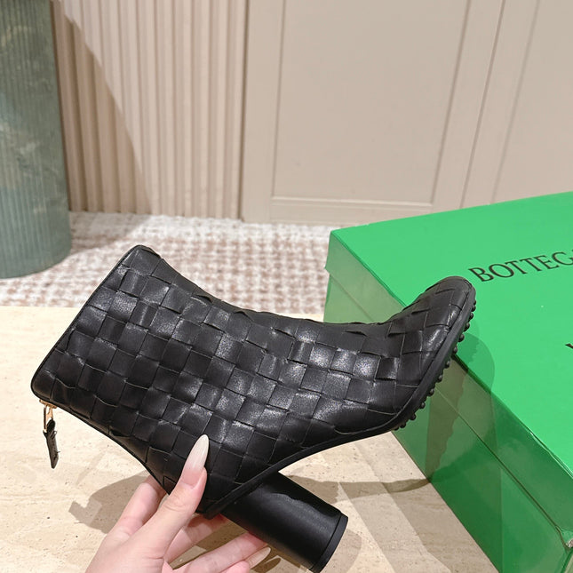 BOTTEGA VENETA 26S INTRECCIATO BOOTS 85 MM IN BLACK LAMBSKIN