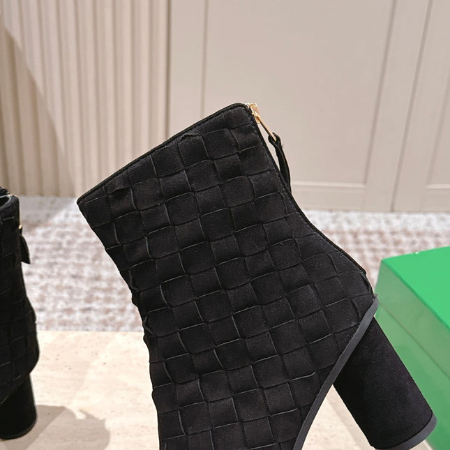 BOTTEGA VENETA 26S INTRECCIATO BOOTS 85 MM IN BLACK SUEDE
