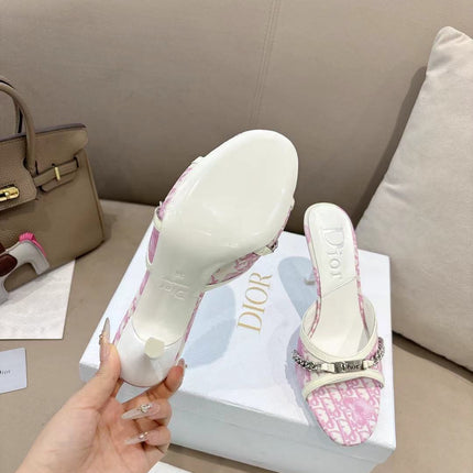 DIOR 26S KITTEN HEEL SLIDE SANDALS 85MM IN PINK MONOGRAM CANVAS CALFSKIN CHAIN STRAP