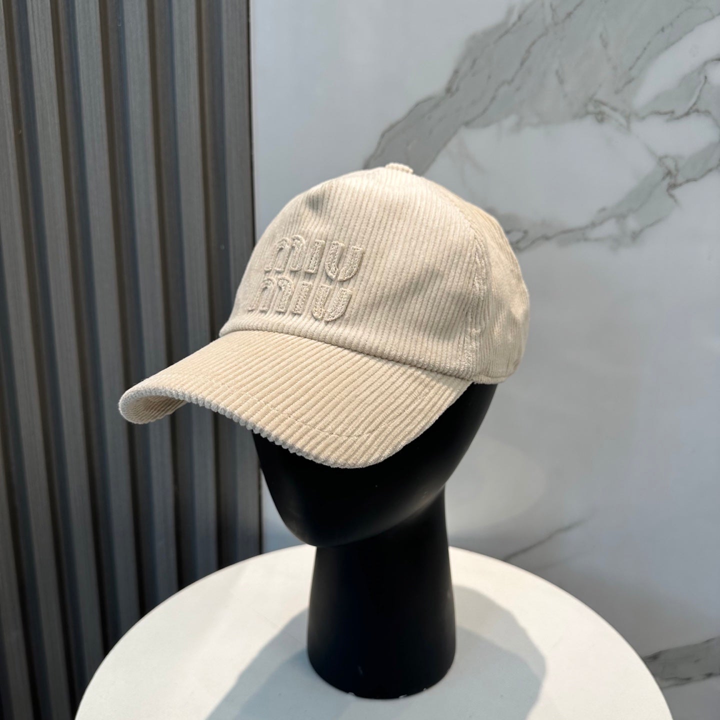 MIUMIU BASEBALL CAP IN CREAM WHITE VELVET