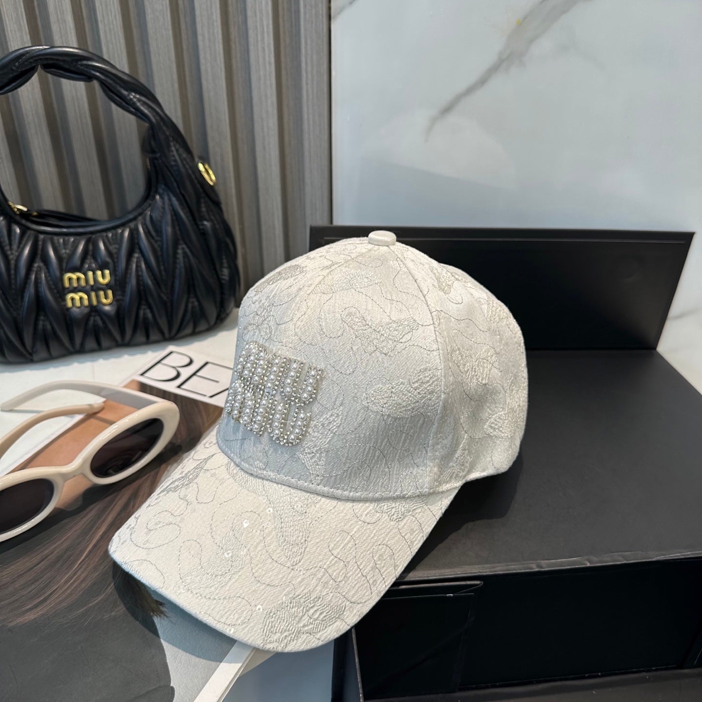 MIUMIU BASEBALL CAP STYLE 32