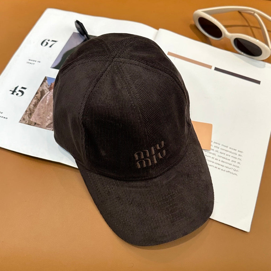 MIUMIU VELVET BASEBALL CAP STYLE 59