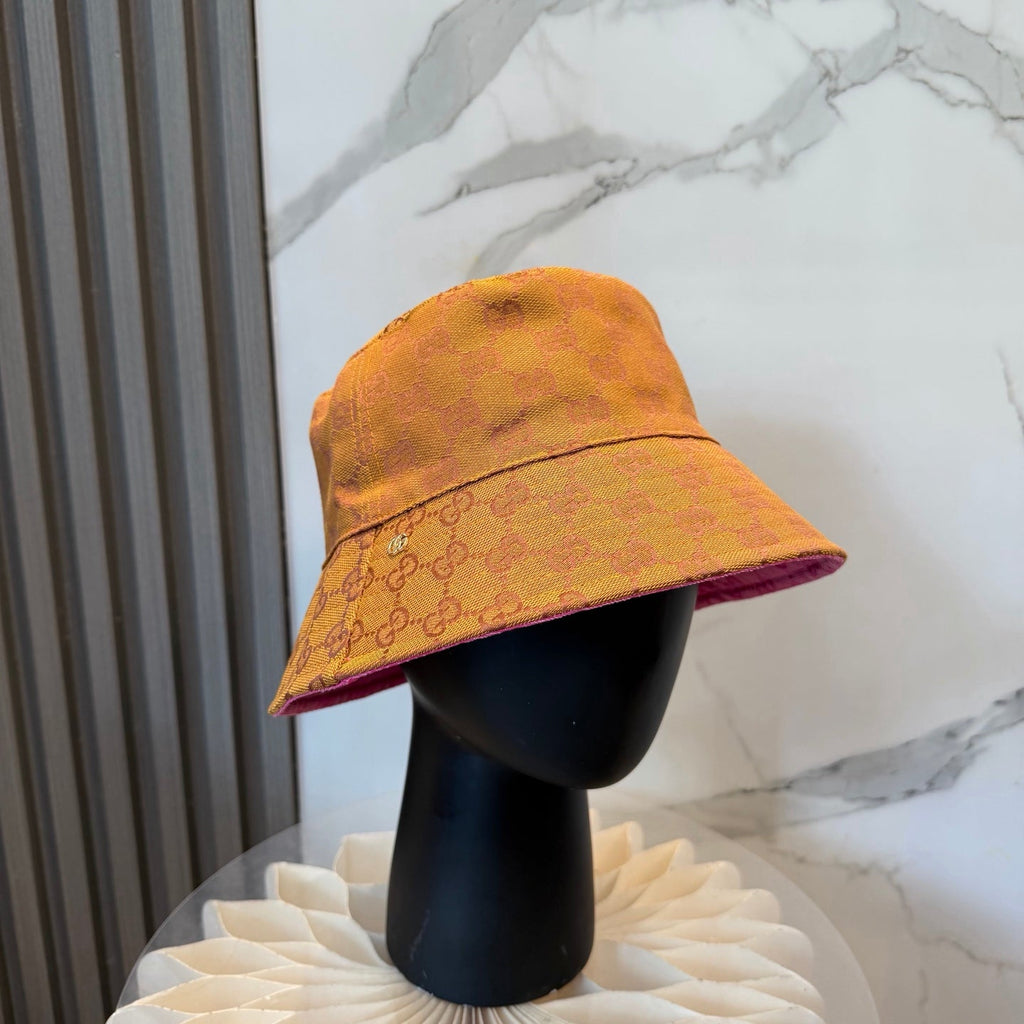 GUCCI 26S REVERSIBLE BUCKET HAT STYLE 1