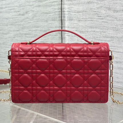 MINI BAG 24 IN RUBBY RED PATENT CANNAGE CALFSKIN
