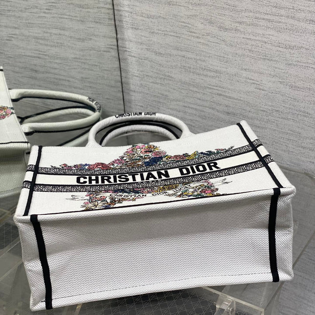 DIOR 25S LUCKY MEDIUM DIOR BOOK TOTE 36 IN WHITE MULTICOLOR DIOR STAR EMBROIDERY