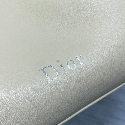 DIOR 26S BOW BAG 26 IN WHITE LAMBSKIN