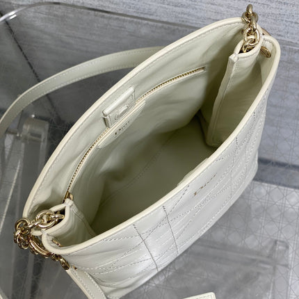 DIOR 26S TRIANON BAG 18 IN WHITE LAMBSKIN