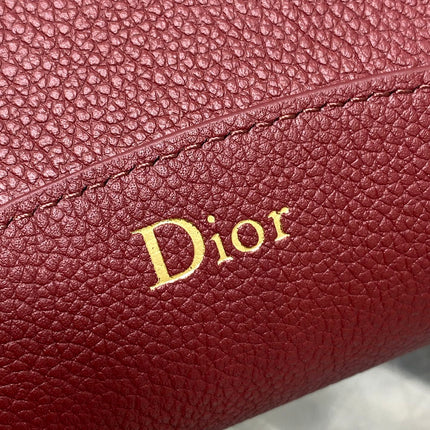 DIOR 26S MEDAILLON BUCKET BAG 26 IN DARK RED CALFSKIN