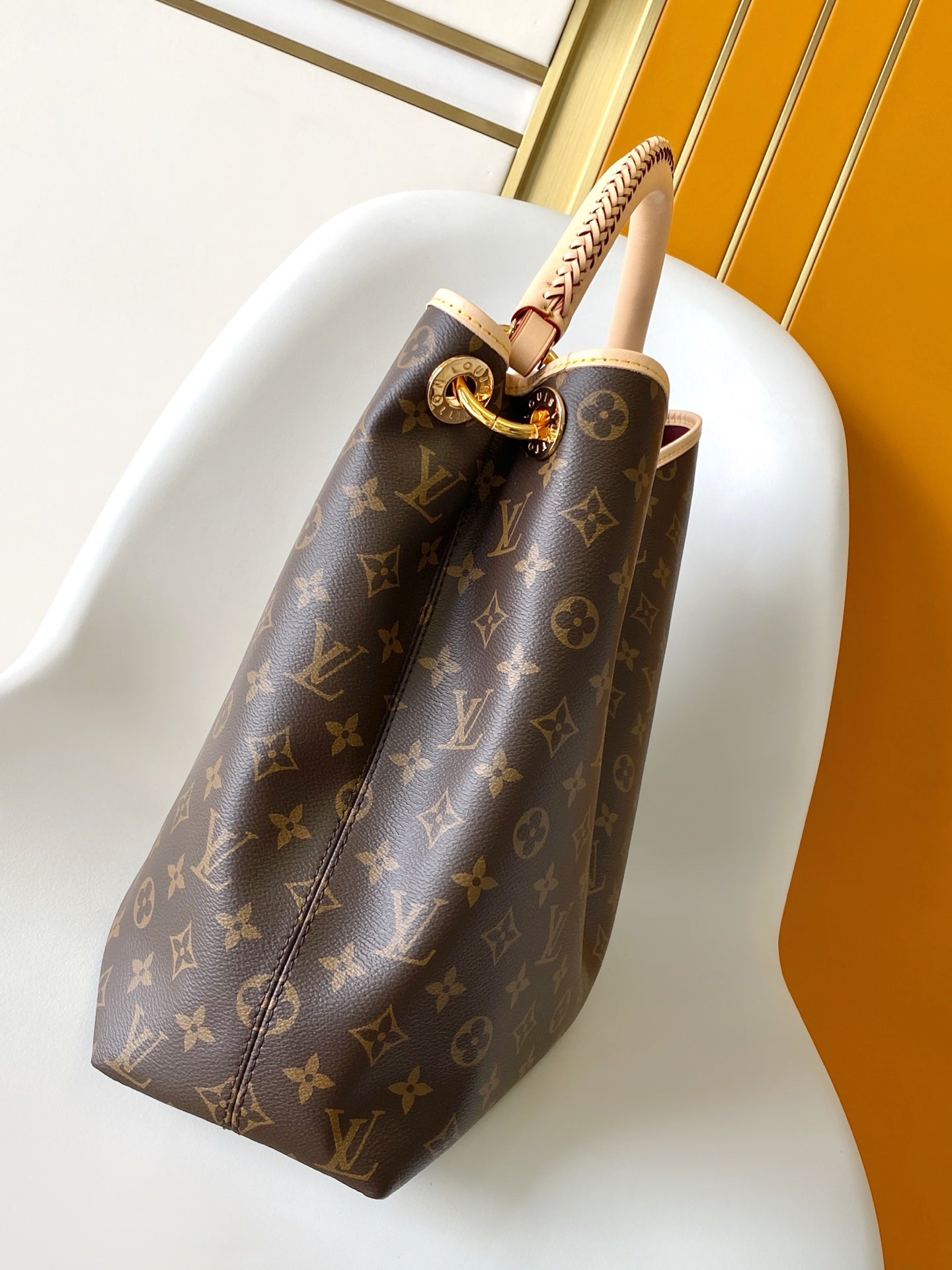 LV AGAIN BRAIDED HANDLE BAG 53 IN BROWN MONOGRAM CANVAS