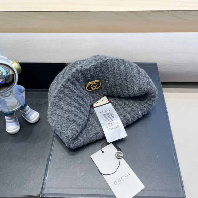 BEANIE HAT IN SHARK GRAY WOOL 434958