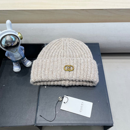 BEANIE HAT IN ECRU BEIGE WOOL 428125