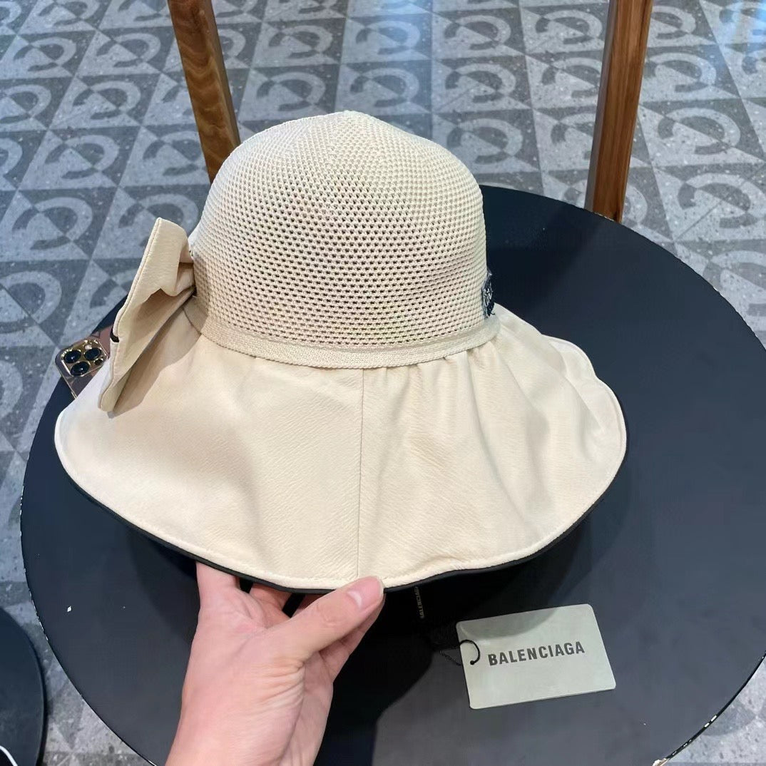 BALENCIAGA 26S WIDE-BRIMMED HAT STYLE 54