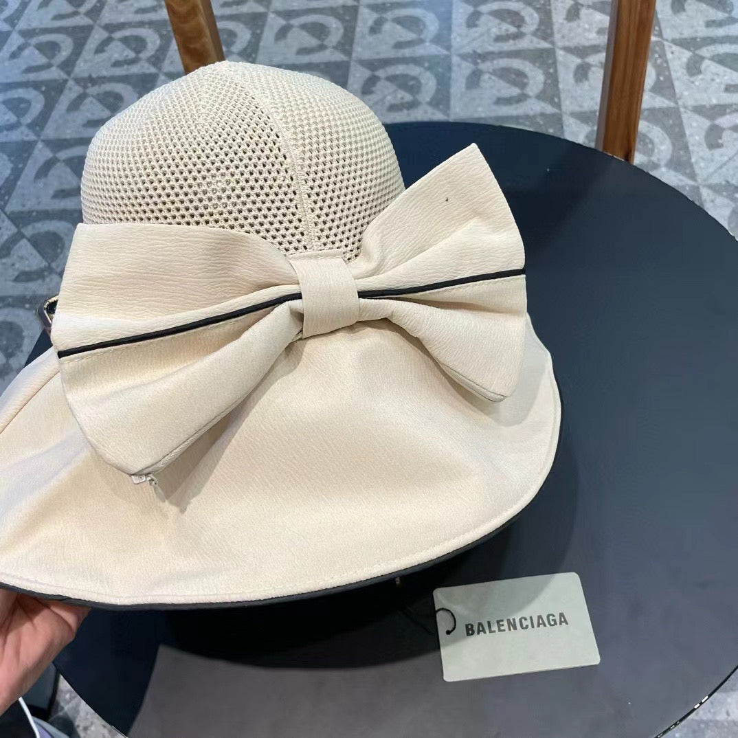 BALENCIAGA 26S WIDE-BRIMMED HAT STYLE 54
