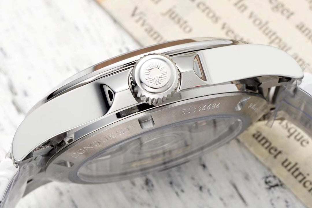 CONQUEST 34 MM WATCH SILVER CASE