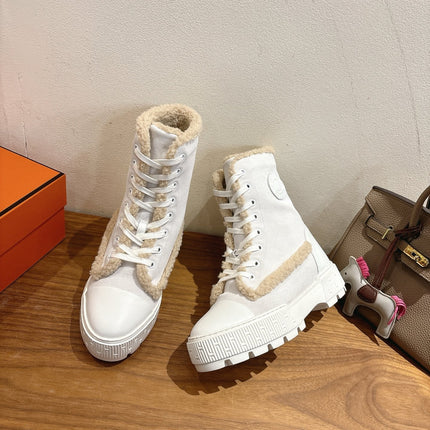 HM 26S SHEARLING LACE-UP BOOTS IN WHITE CALFSKIN AND SUEDE