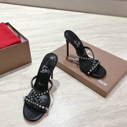 CRYSTAL GLITTER CRISS-CROSS STRAP SANDALS IN BLACK CALFSKIN