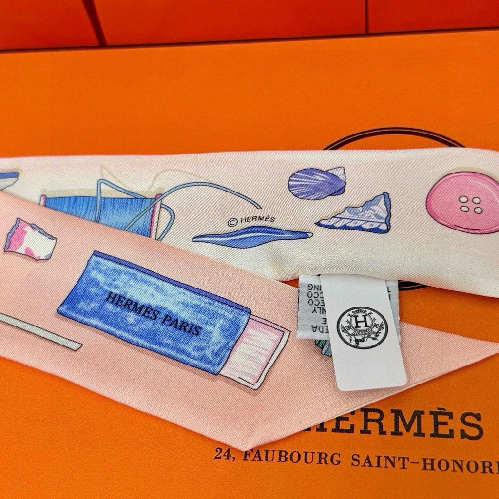 HERMES 25S SCARF TWILLY 86 IN SILK 987337